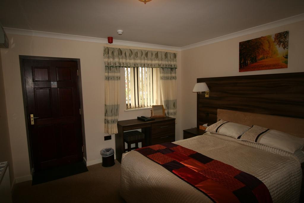 The Plough 4*